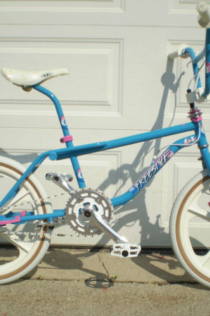 1987 Gt performer blue with mage wheel