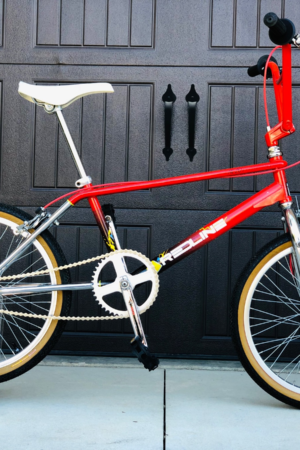 1986 Redline RL20II – Red