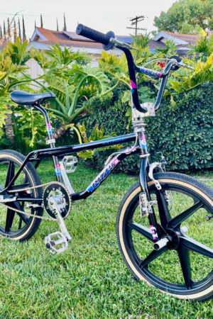 1987 Gt performer black.