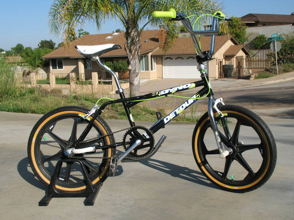 1992 Dyno De Tour – Black