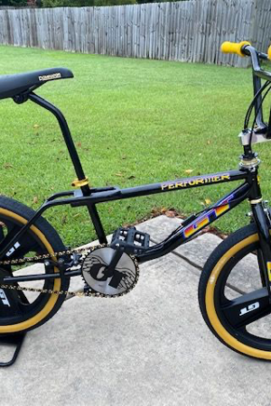 1996 Gt performer BMX