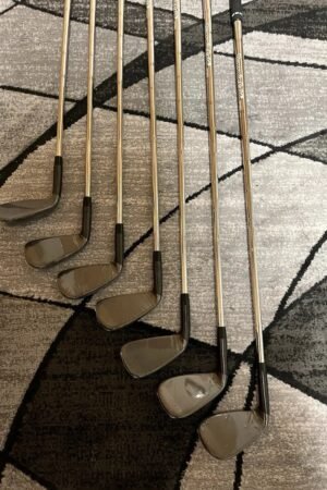 TaylorMade P790 Phantom Black Irons – 4–PW, Dynamic Gold 105 S300 Stiff