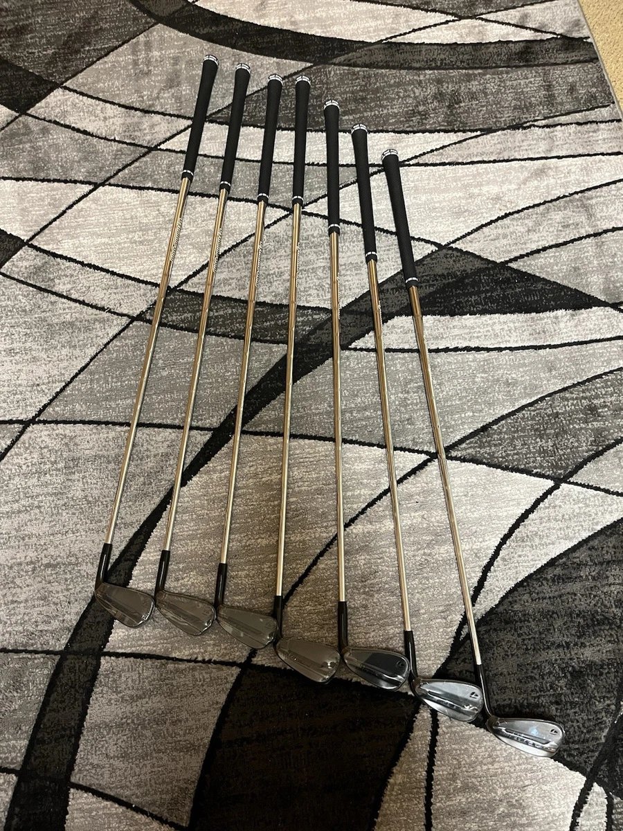 TaylorMade P790 Phantom Black Irons – 4–PW, Dynamic Gold 105 S300 Stiff - Image 2