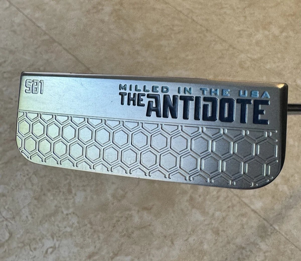 Bettinardi Antidote SB1 Zero Torque Putter Right Handed 33 Inches Mint! - Image 7