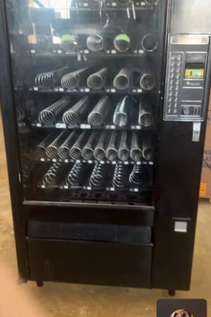Crane National 168 Snack Vending Machine SureVend MDB Credit Card Reader