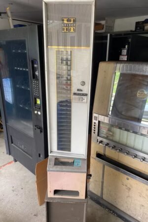 Vintage National Vendors 10C Candy and Gum Machine, No Keys