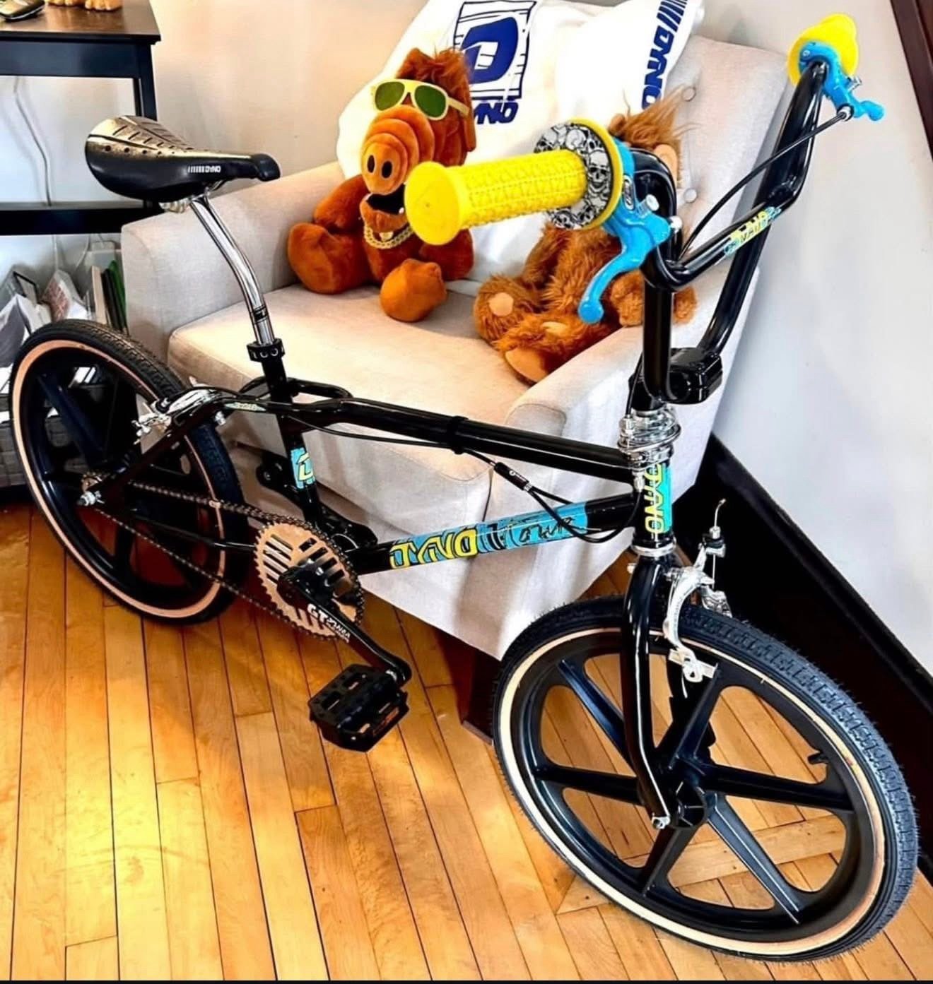 1987 Dyno D-Tour Freestyle BMX – Mid-School Style with Attitude - Image 3