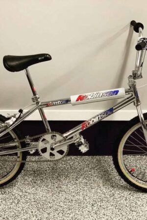 1990 Robinson Amtrac – Rare Old-School Powerhouse