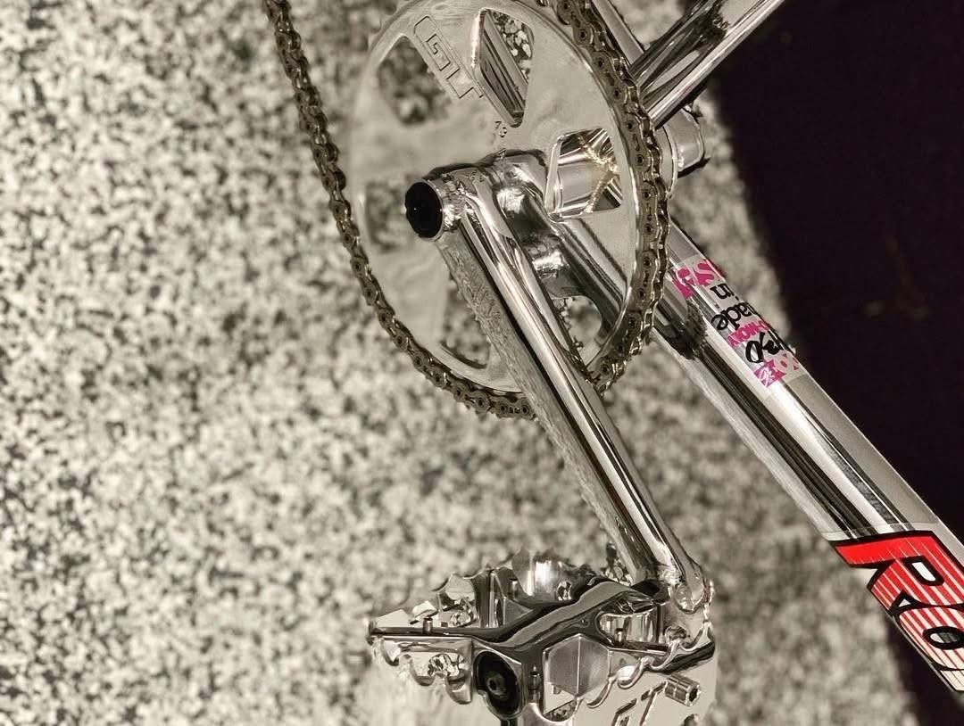 1990 Robinson Amtrac – Rare Old-School Powerhouse - Image 2