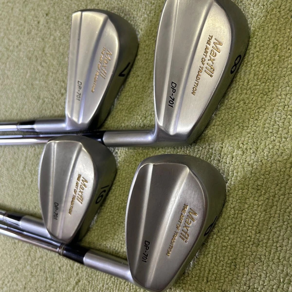 Used DUNLOP PRO MODEL DP-701 #2 -PW, irons Dynamic Gold S200 - Image 4