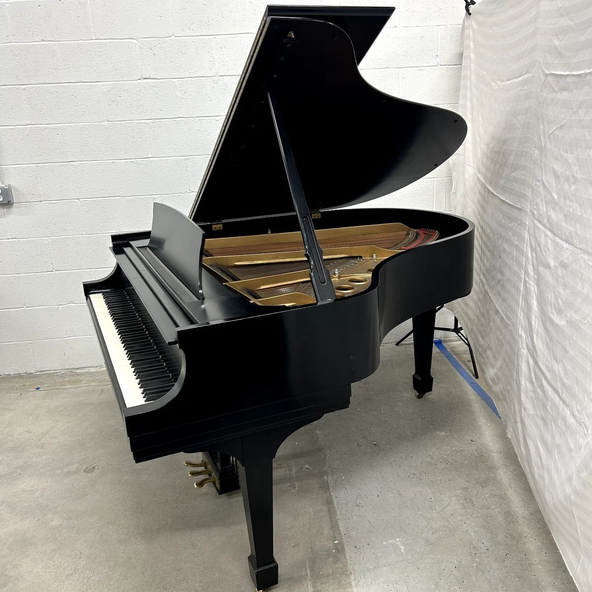 Steinway & Sons Model M Grand Piano 1980. - Image 6
