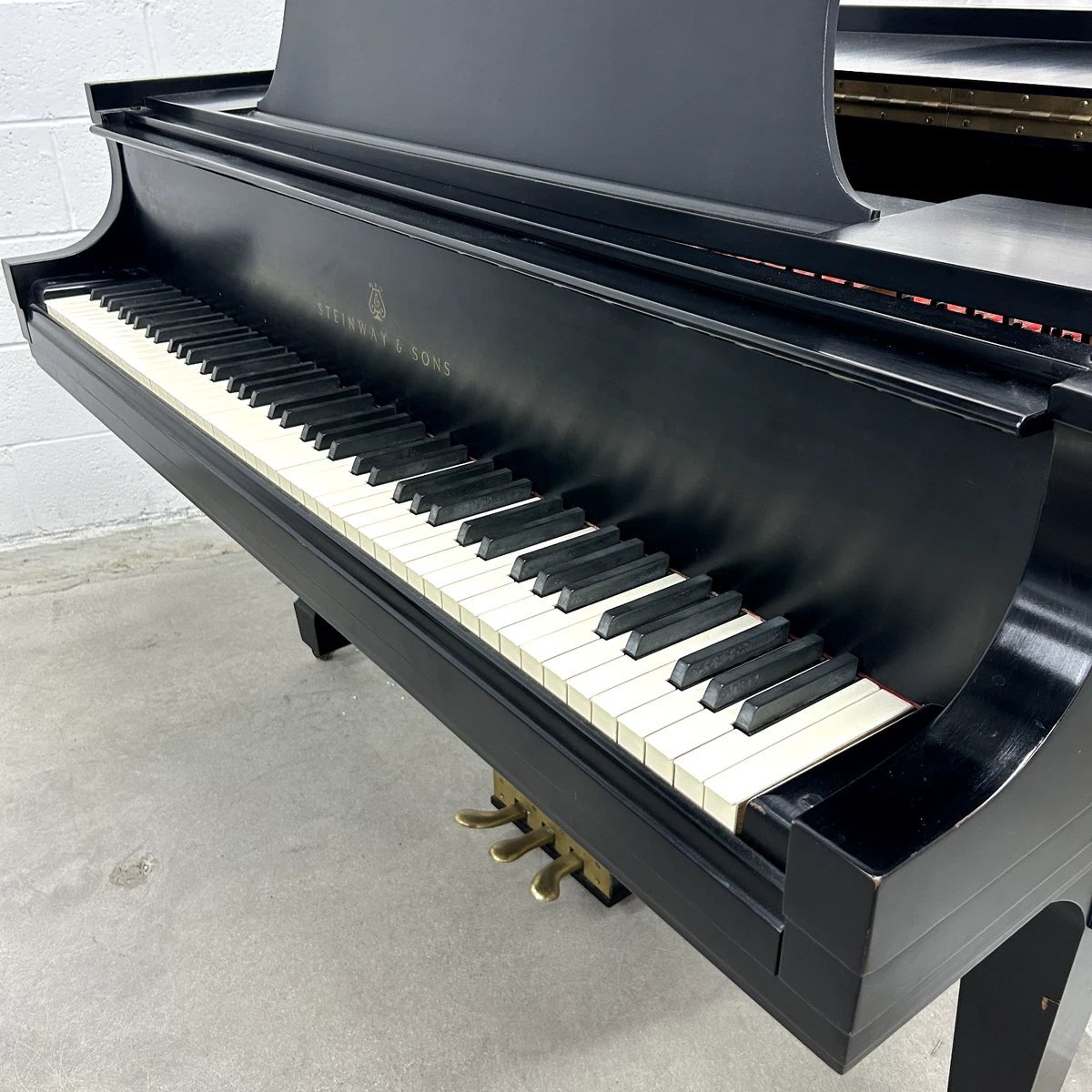 Steinway & Sons Model M Grand Piano 1980. - Image 2