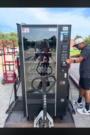 Snack Vending Machine – LCM II, 112, or AP Studio Series Model
