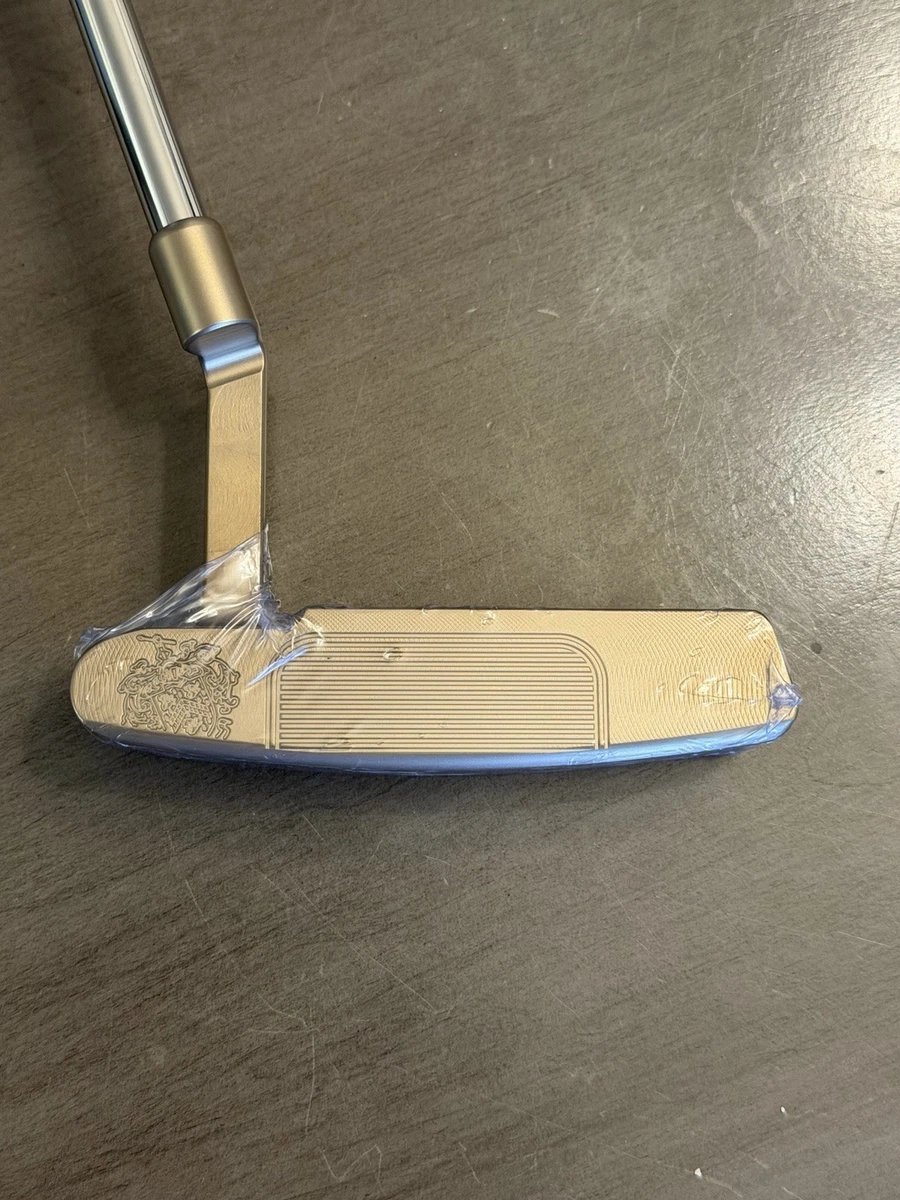 Bettinardi President Trump 45-47 Left Handed Putter - Image 6