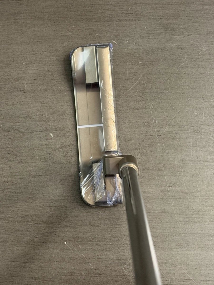 Bettinardi President Trump 45-47 Left Handed Putter - Image 10