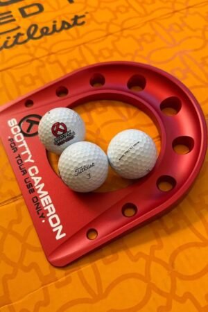 Scotty Cameron Gallery Titleist Circle T TOUR ONLY RED PUTTING CUP 3 CT Balls